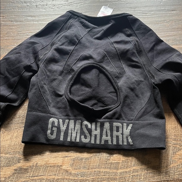 Gymshark Black Long Sleeve Crop Top - Picture 3 of 3